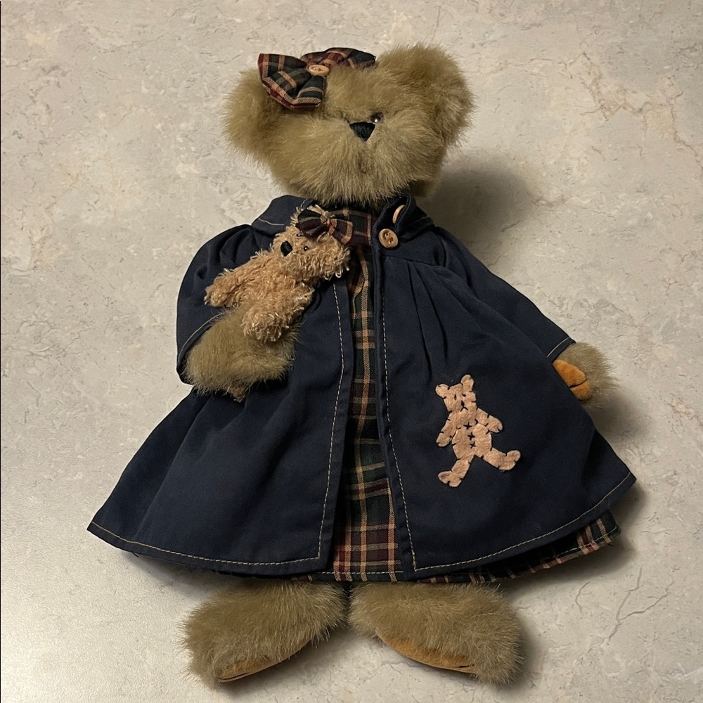 Boyds Bears Plush in Navy and Plaid Outfit